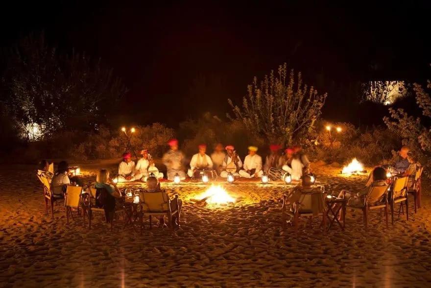 Golden Sandstone Hotel Desert Safari Camp Jaisalmer Ngoại thất bức ảnh