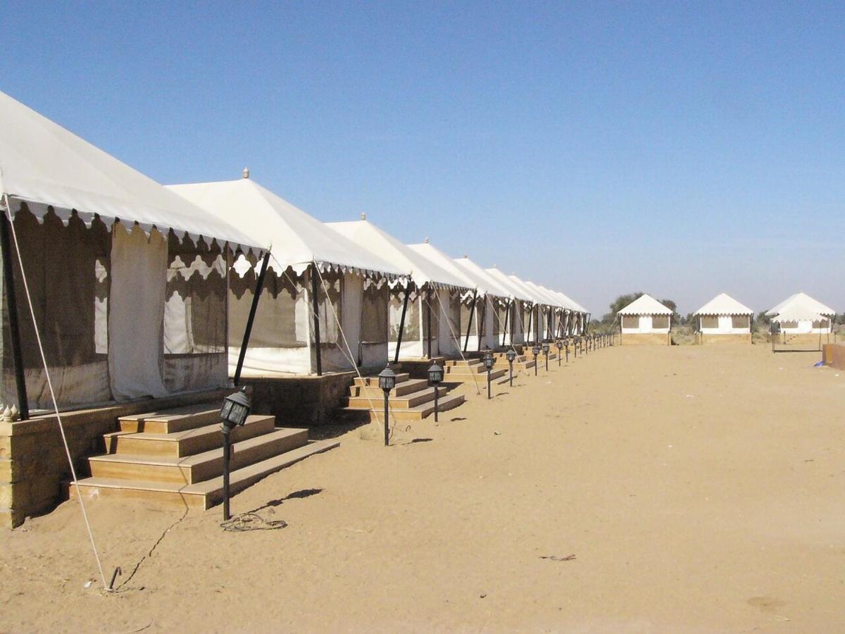 Golden Sandstone Hotel Desert Safari Camp Jaisalmer Ngoại thất bức ảnh