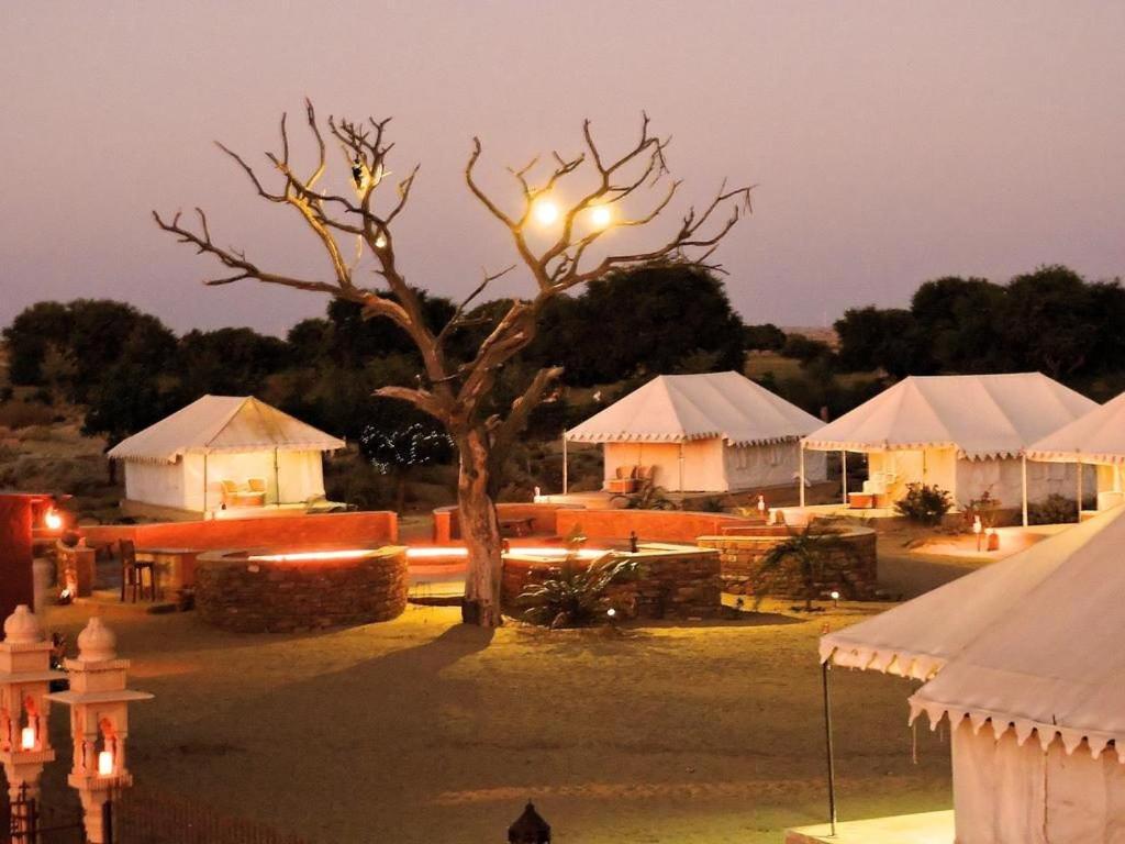 Golden Sandstone Hotel Desert Safari Camp Jaisalmer Ngoại thất bức ảnh