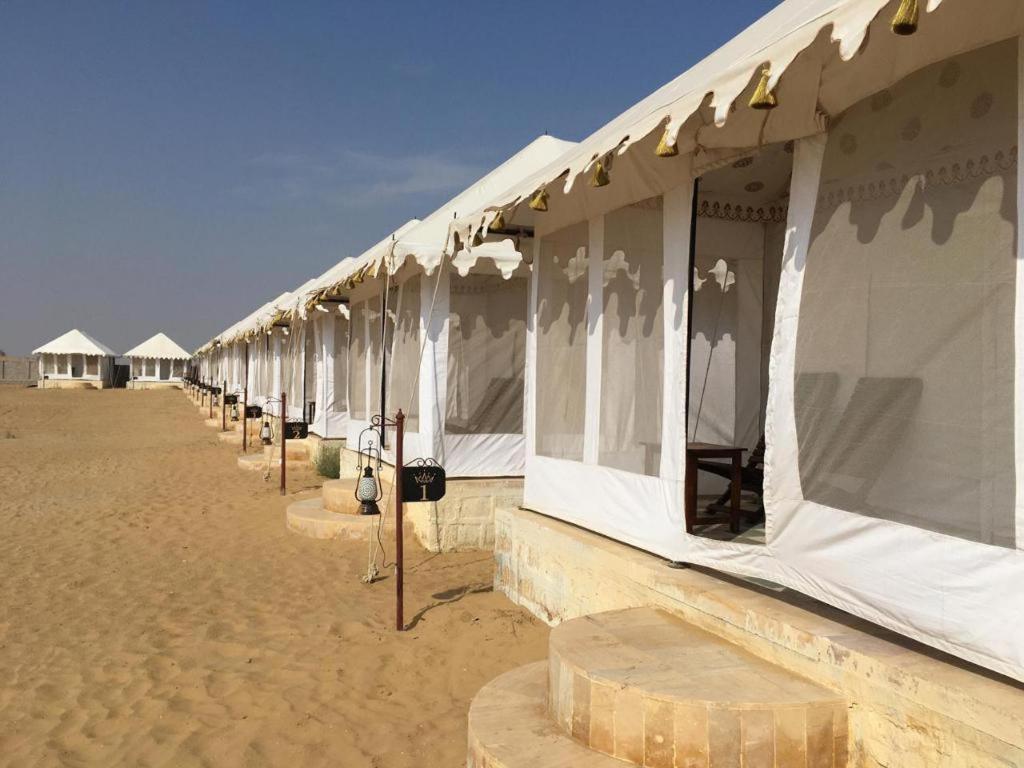 Golden Sandstone Hotel Desert Safari Camp Jaisalmer Ngoại thất bức ảnh