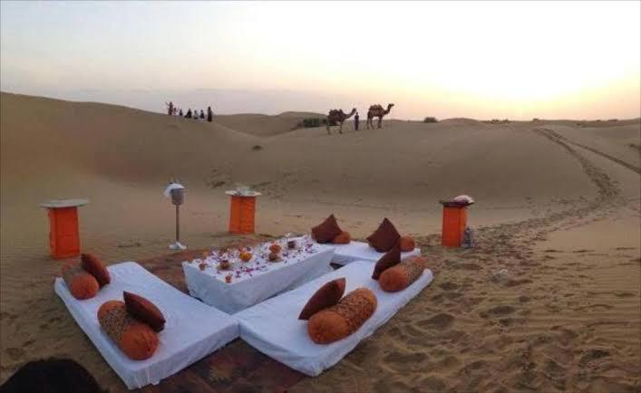 Golden Sandstone Hotel Desert Safari Camp Jaisalmer Ngoại thất bức ảnh