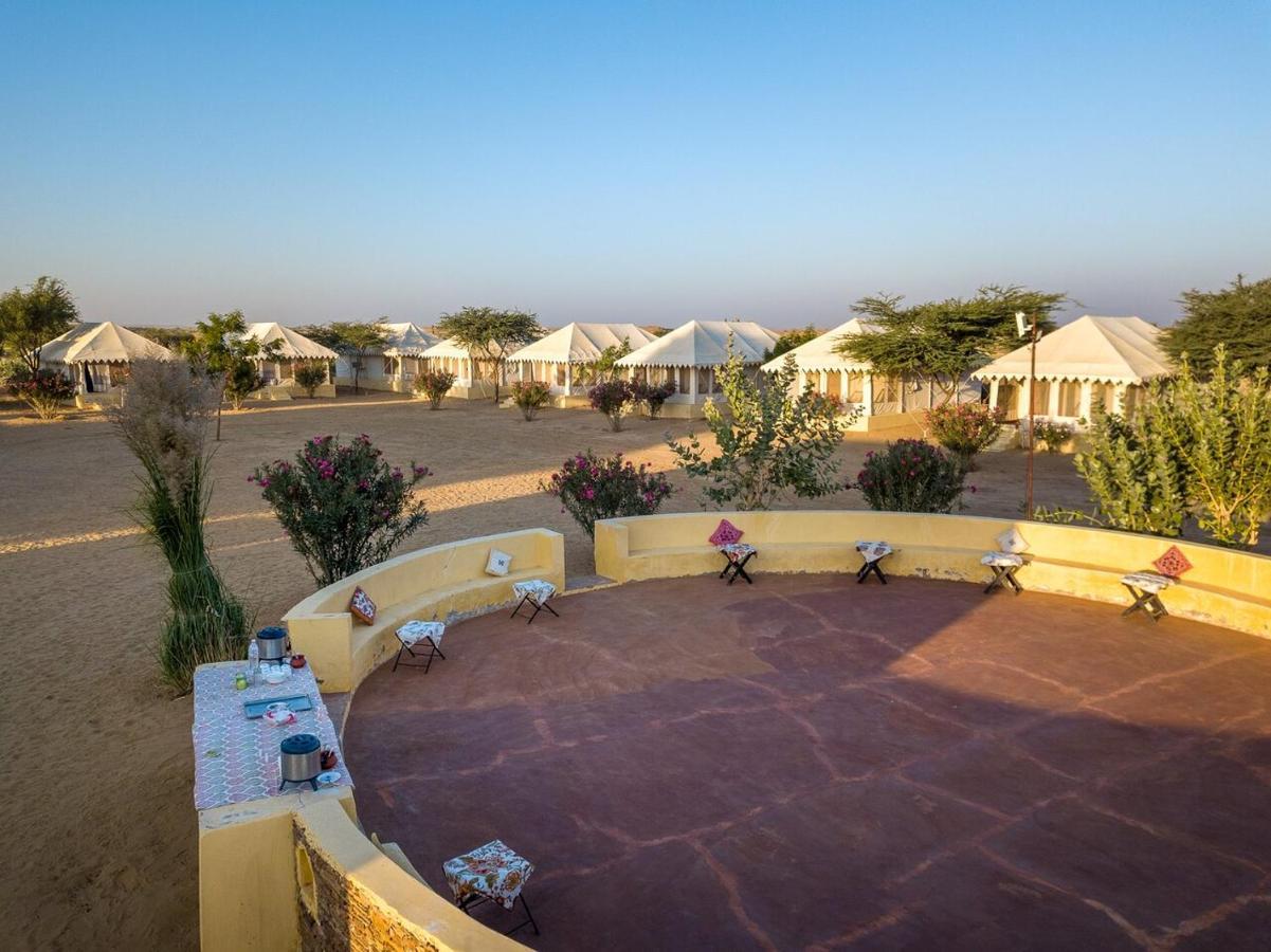 Golden Sandstone Hotel Desert Safari Camp Jaisalmer Ngoại thất bức ảnh