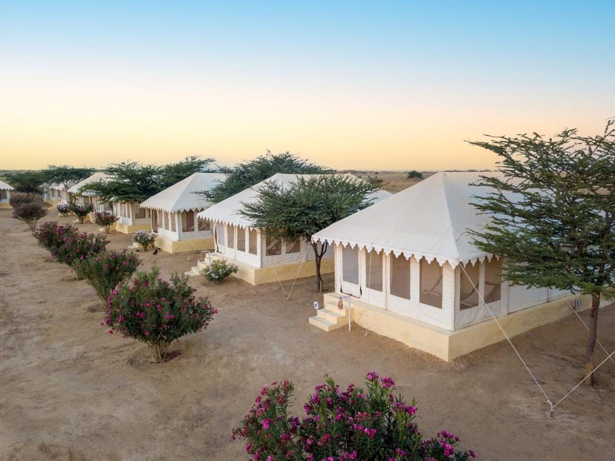 Golden Sandstone Hotel Desert Safari Camp Jaisalmer Ngoại thất bức ảnh