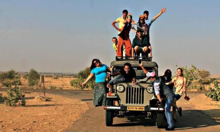 Golden Sandstone Hotel Desert Safari Camp Jaisalmer Ngoại thất bức ảnh